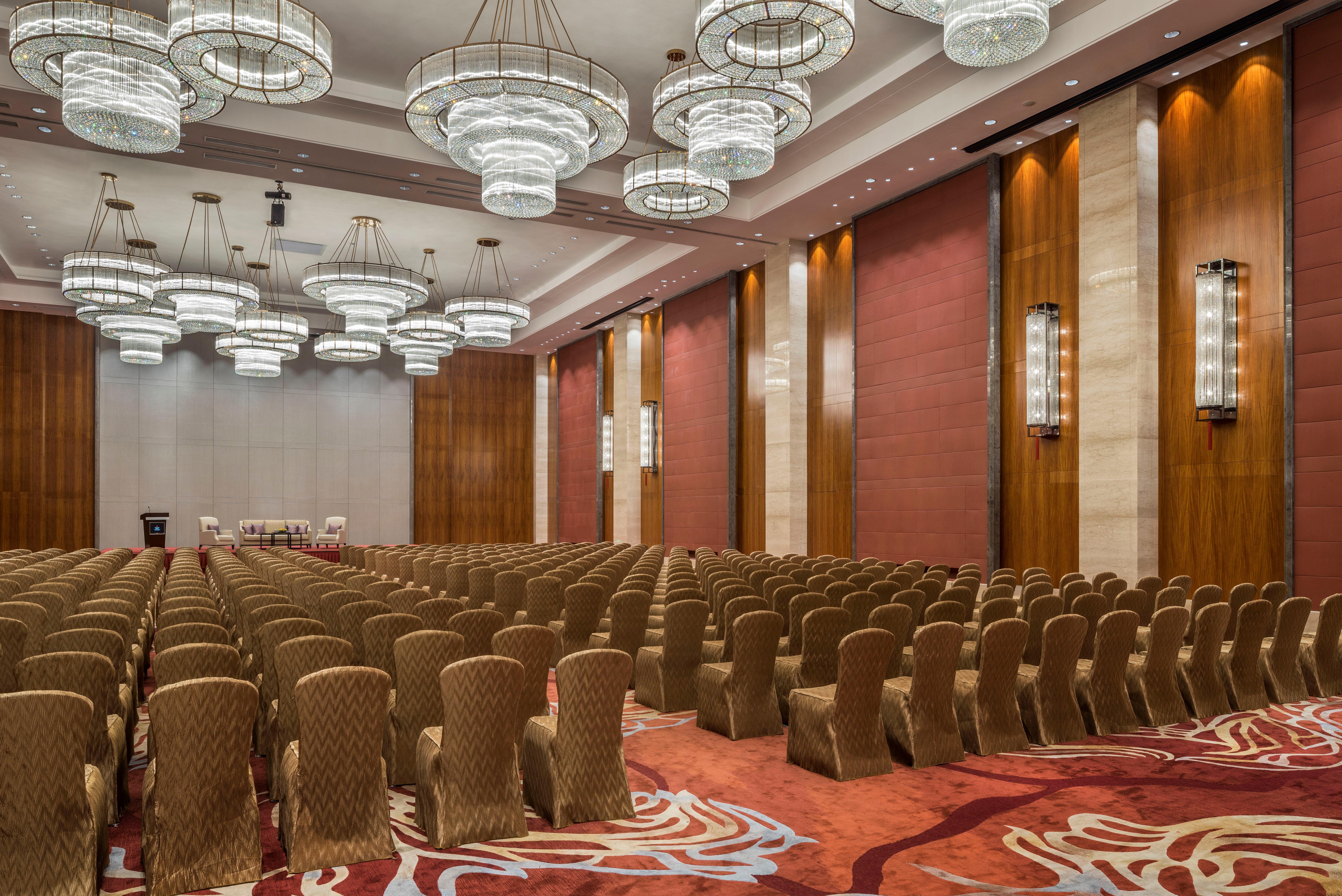 Hualuxe Yangjiang City Center Exterior photo