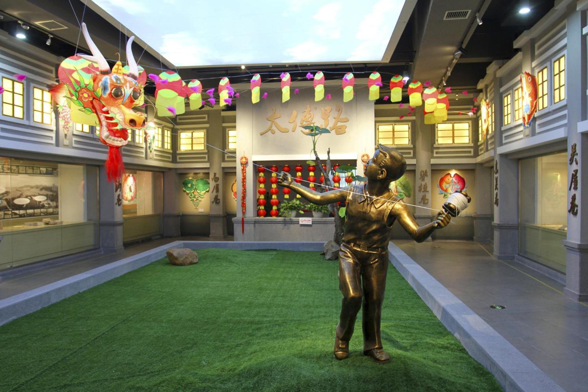 Hualuxe Yangjiang City Center Exterior photo